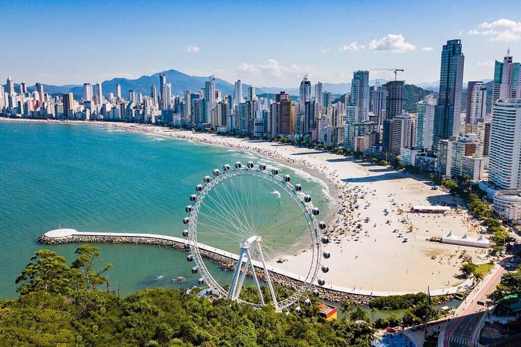 Apto A 100M Da Praia Central Balneario Camboriu Dış mekan fotoğraf