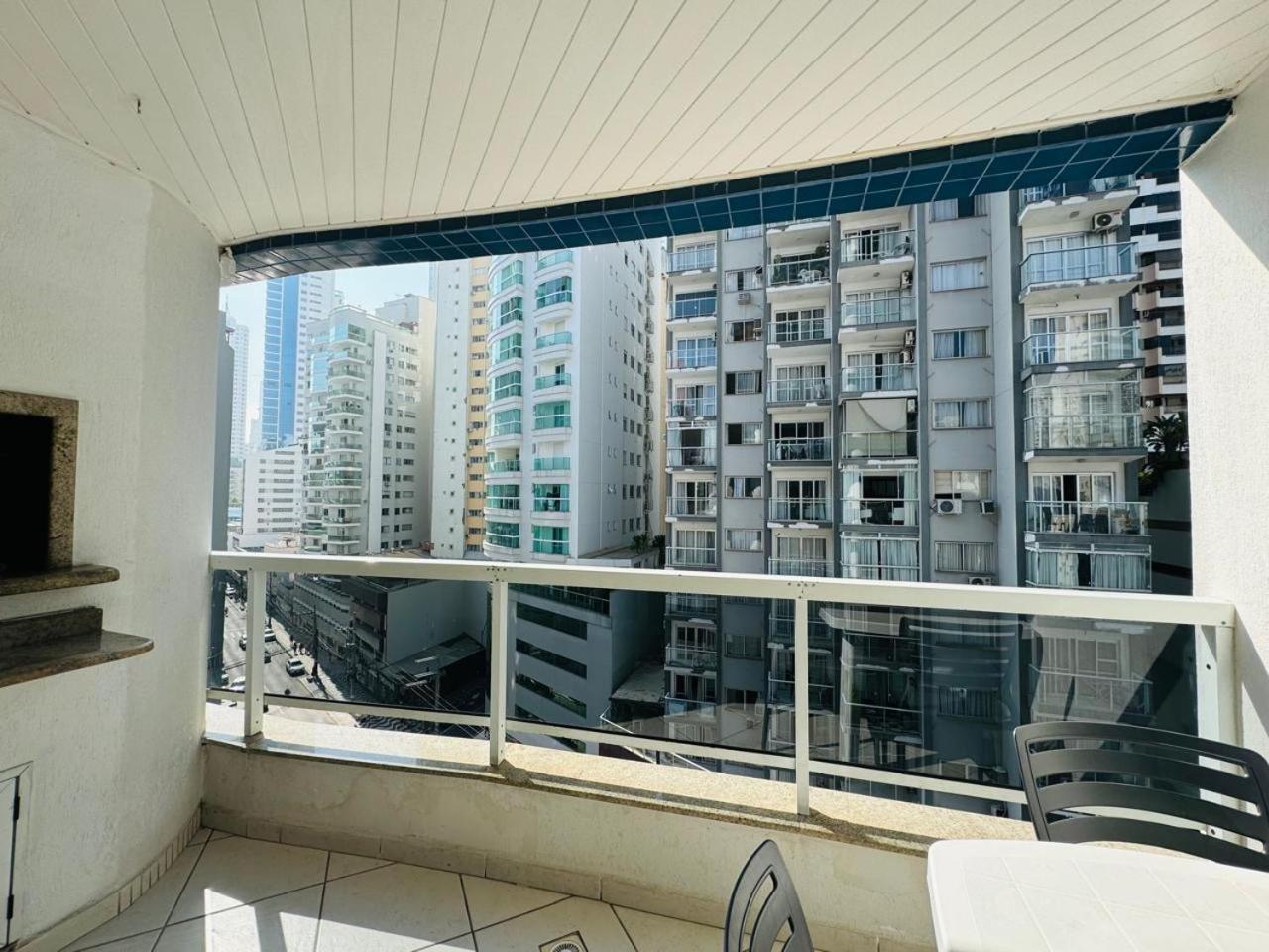 Apto A 100M Da Praia Central Balneario Camboriu Dış mekan fotoğraf