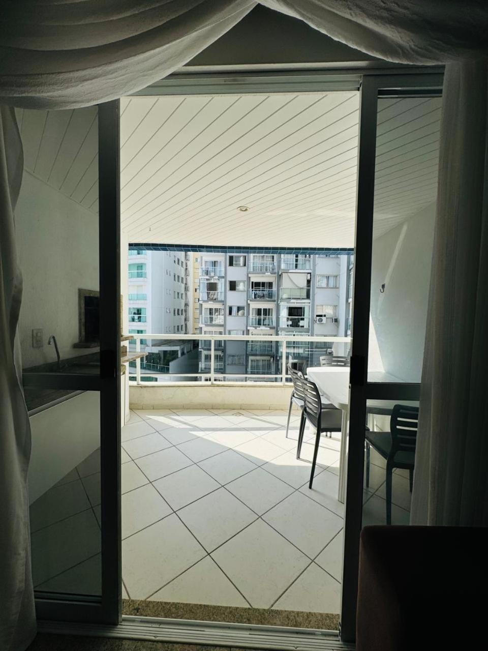 Apto A 100M Da Praia Central Balneario Camboriu Dış mekan fotoğraf